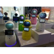 穿山甲小雪 智能商業(yè)服務(wù)機(jī)器人  高科技迎賓遠(yuǎn)程視頻語(yǔ)音對(duì)話互動(dòng)店招